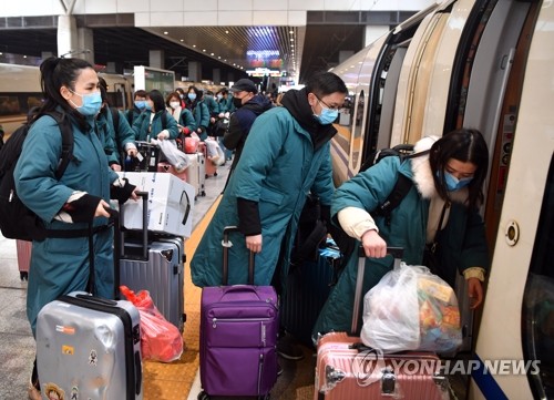 中 신종코로나 환자 3천명 육박…우한탈출 500만중 6천명 한국행(종합)