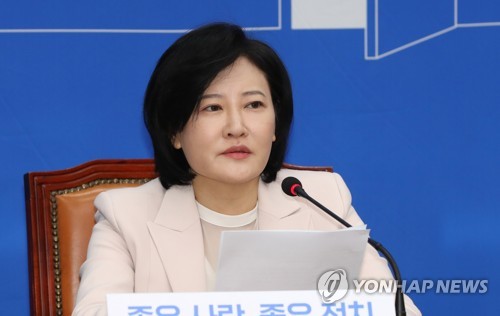 여 입당 이수진, 정치판사 논란에 "역할에 충실하면 이해하실것"(종합2보)