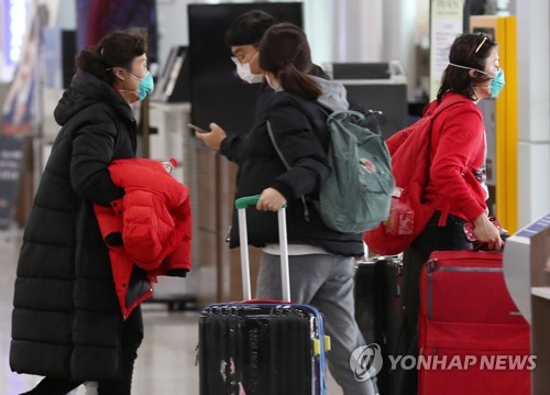 중국∼부산 항공기 운항 축소·중단 속출