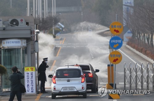 아산 주민들, 우한교민 수용 막지 않기로…"잘 지내길 바라"(종합)