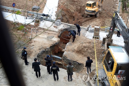 광주 아파트 공사 현장서 노동자 4명 매몰…전원 구조(종합2보)