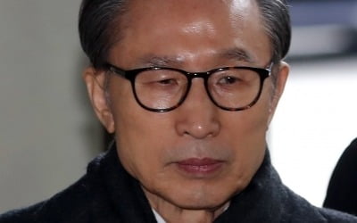 추미애 '작심' 검찰 인사에 윤석열 "MB정부가 가장 검찰 중립성 보장" 발언 재조명