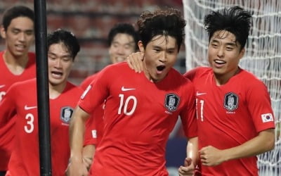 한국축구, 호주 꺾고 9연속 올림픽 본선 진출 "사우디 나와라"