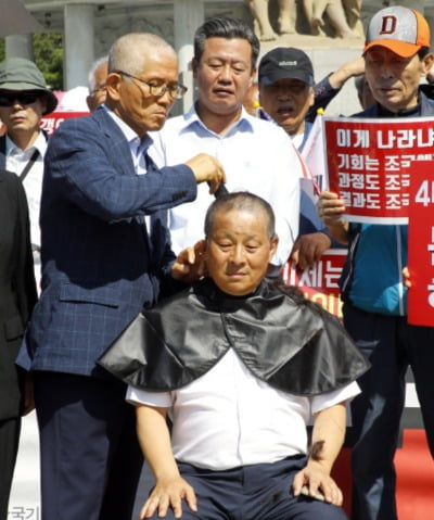 차명진 "'김문수 신당' 함께 안 한다…한국당 안에서 싸우겠다"