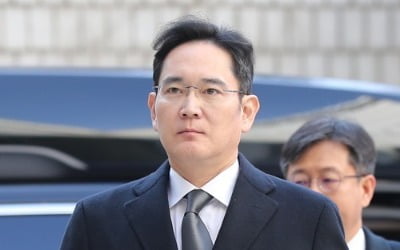 이재용 재판부 "삼성바이오 의혹 사건 증거까지는 안 보겠다"