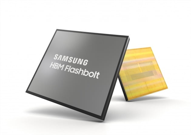 삼성전자 3세대 16GB HBM2E D램 '플래시볼트'
