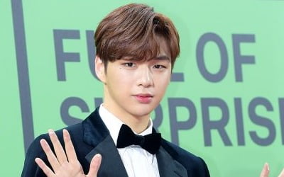 [TOP TEN] '활동 중단' 강다니엘, '톱텐어워즈' 2연속 대상…화려한 복귀 신호탄