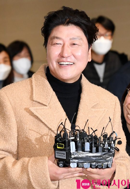 송강호,기생충,공항