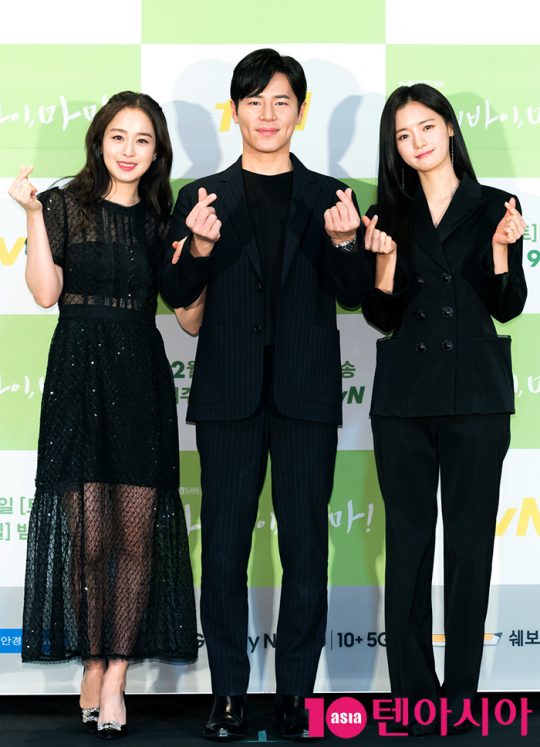 배우 김태희(왼쪽부터), 이규형, 고보결./사진제공=tvN