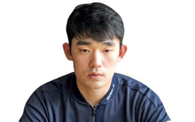 작년 '손가락 사고' 친 김비오 "팬들에게 진심으로 또 사과하겠다"