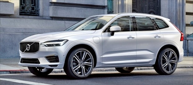 중형 SUV ‘XC60’ 