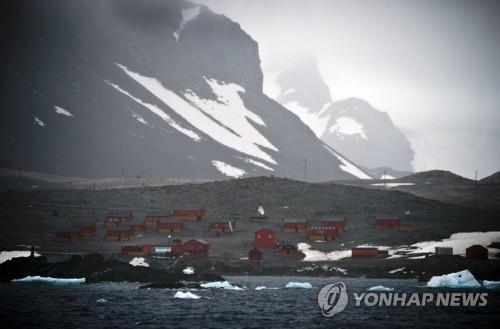 세계기상기구 "남극 반도 기온 18.3도…역대 최고치"