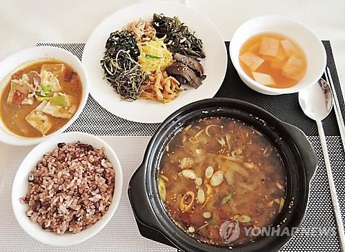 명절 안 쇠던 북한서 정월대보름은 어쩌다 '빨간날' 됐을까