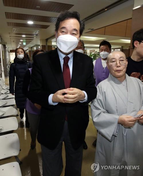 이낙연, 미래비전으로 종로선거 돌파…민주 '야당심판론' 총력전