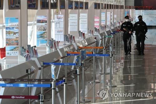신종코로나 비상인데 굳이 외출은…휴일 나들이객 '뚝'