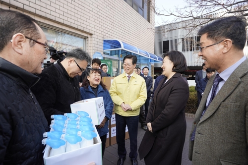 박영선 장관 "신종코로나 피해 소상공인에 융자·보증지원"(종합)