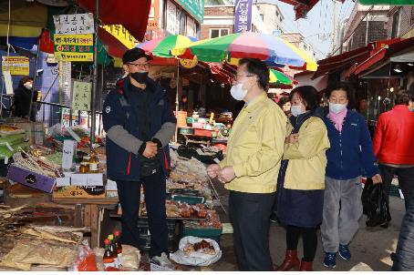 서울 관악구, '코로나19 휴관' 공공시설 재개관 앞당긴다