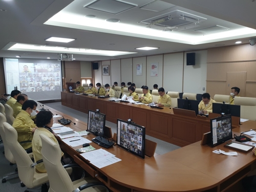 경북교육청 일선 학교에 "외부 접촉 최소화" 요구