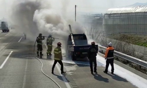 울산 국도·고속도서 차량 화재 잇따라…인명피해 없어