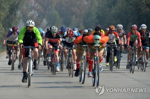 아프간 '폭력감축' 돌입에 주민 춤추며 축하…일부선 총격전도