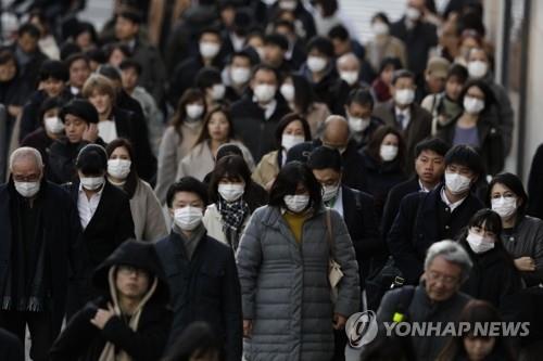일본 코로나19 감염자 12명 늘어 781명…크루즈선 1명 또 사망
