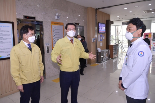 '24명 격리 해제' 광주 21세기병원, 진료 재개