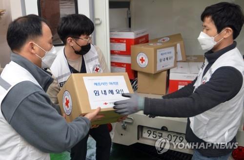 재계 "코로나19 극복" 기부행렬 이어져…헌혈 릴레이도