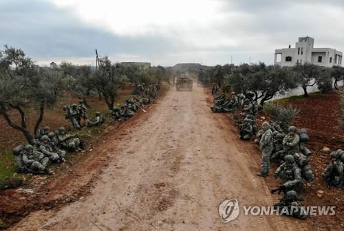 시리아 반군 북서부 요충지 탈환…터키군 2명 전사