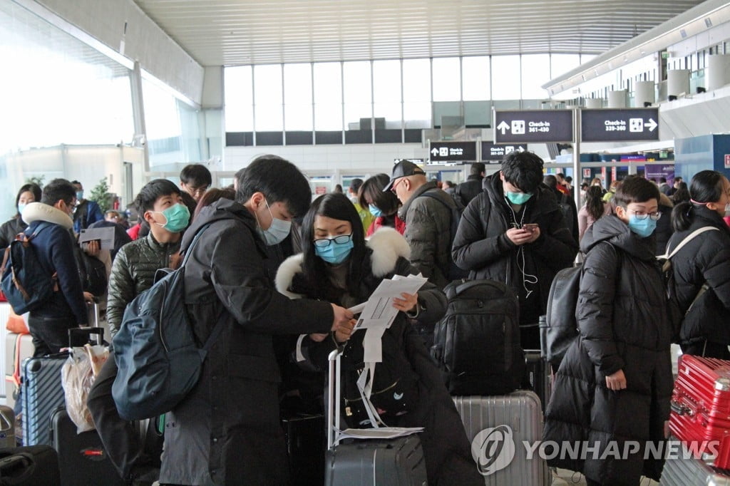 伊극우 주지사들 "中다녀온 학생 2주간 수업 금지해야…정치적 논란과 별개"