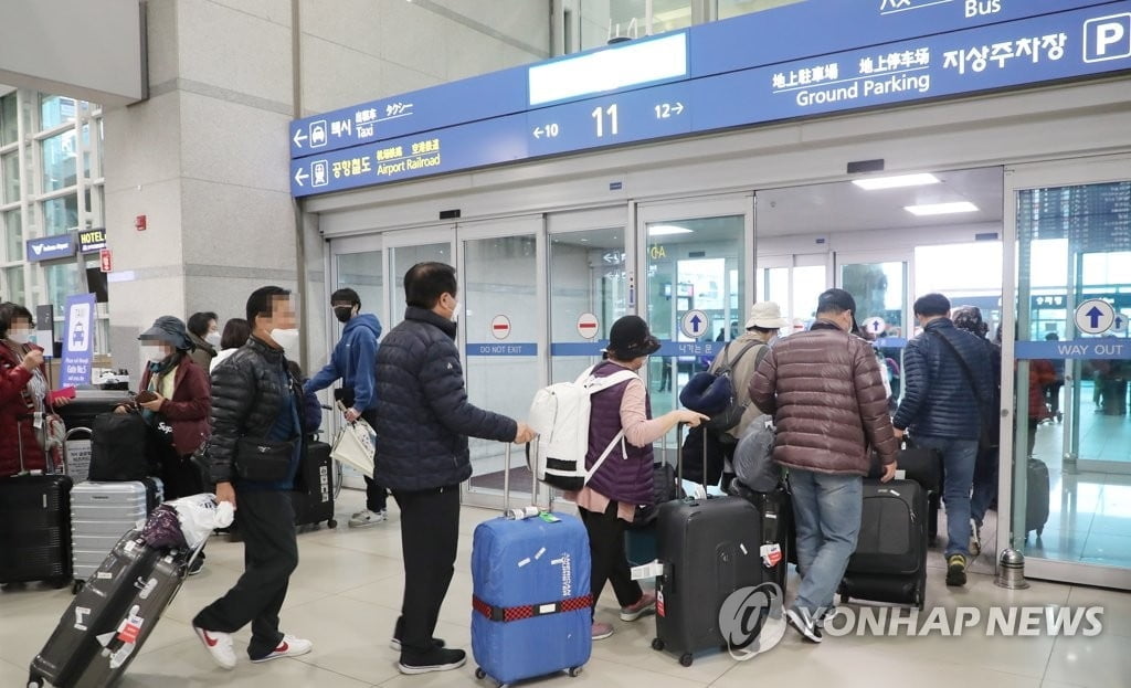 격리되는 코리아…韓 입국금지·제한 24개국 달해