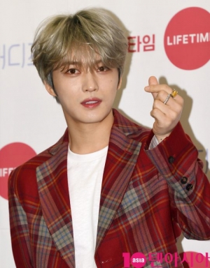 [TEN PHOTO]김재중 &#34;이젠 예능으로 만나요~&#34;