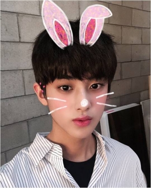 젤리피쉬 김민규, 공식 트위터·카페 개설