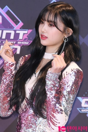 [TEN PHOTO] 에버글로우 아샤 &#39;반짝반짝 빛이나&#39;