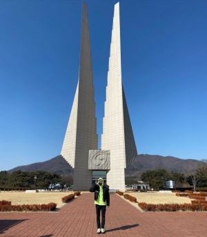 이홍기, “충성” 군 복무 중 독립기념관 방문...늠름한 자태 '눈길'