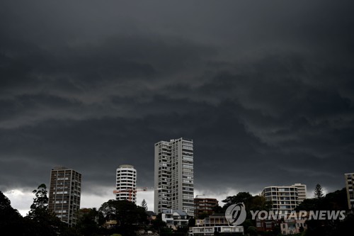 호주 시드니서 뇌우로 1명 사망·대량 정전 사태