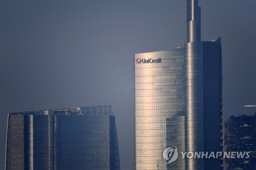 이탈리아 최대 은행 감원 칼바람…자국 직원 5천500명 구조조정