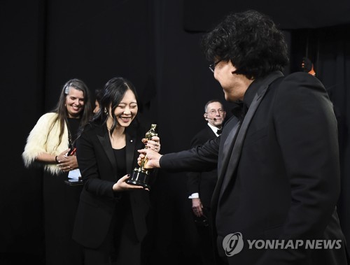 '봉준호 통역' 샤론 최 "무대울렁증, 10초 명상으로 극복"