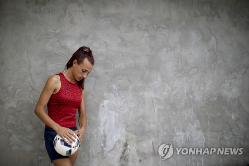 아르헨티나 성전환 여자축구선수, 프로무대 데뷔 성공할까