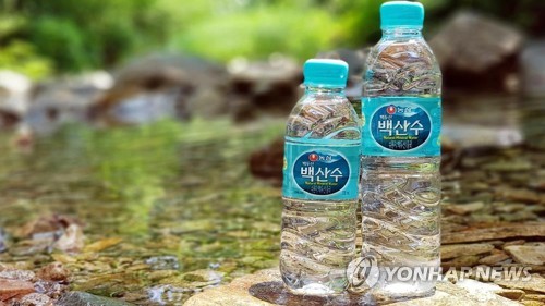 작년 생수 수입액 1000억원 첫 돌파…'백산수' 약진 영향