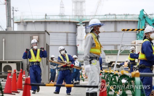후쿠시마 원전 안전관리 문제 이어져…피폭량 대리 검사