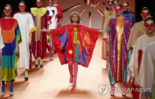 이탈리아 프라다, 일본 내 코로나19 확산에 5월 패션쇼 연기