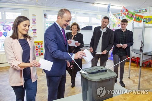 아일랜드 총선서 1∼3당 모두 22%대 득표…과반 정당 없을 듯(종합)