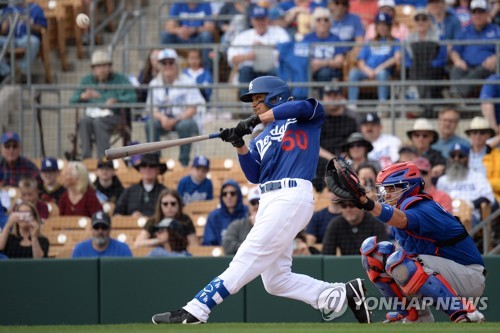 베츠, MLB 시범경기서 다저스 데뷔…희생플라이로 결승타