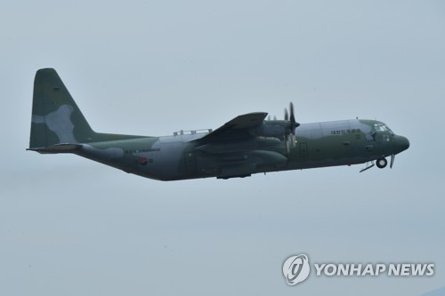 지진구호품 수송했던 C-130 코로나에 일본갈까…군 "검토 안해"(종합)