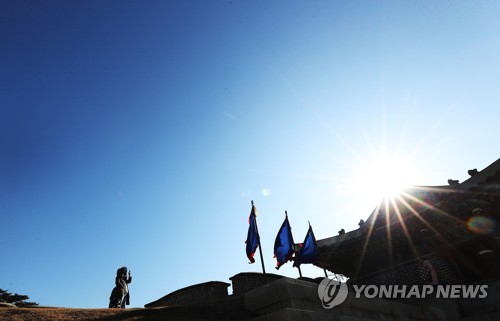 때아닌 동풍이 미세먼지 막았다…1월 마지막 주 초미세먼지 '뚝'