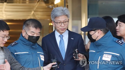 검찰 "청와대, 김기현 첩보 하달 후 경찰에 집중수사 요구"