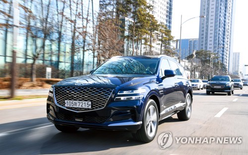 고급차 시장도 'SUV 전성시대'…SUV 라인업이 세단 추월