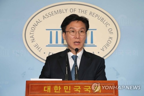 민주, 총선면접 나흘째…'영등포을' 신경민-김민석 신경전 팽팽