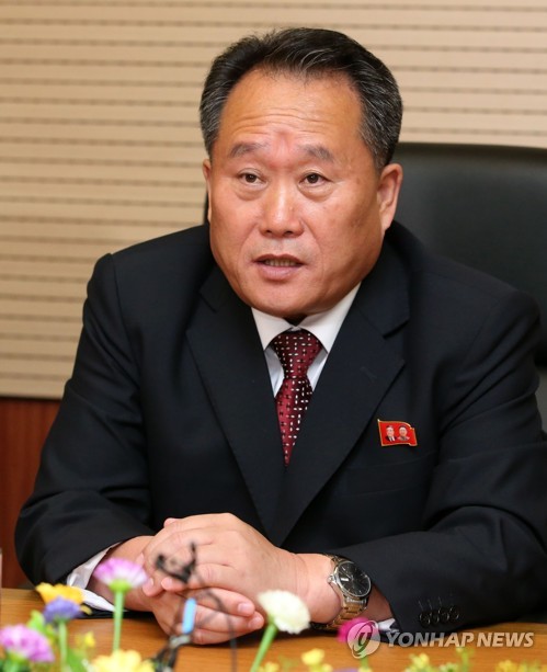 북한, 이란 혁명일에 "제재 맞서 투쟁"…리선권은 축전