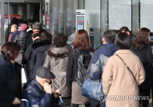 '신종코로나' 부부환자 벌써 2쌍…동일 항공기 입국도 2건